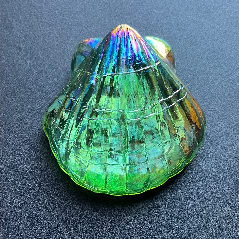 Iridescent Shell-Shaped Paperweight Decor